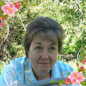 Meet your Posher, Elaina